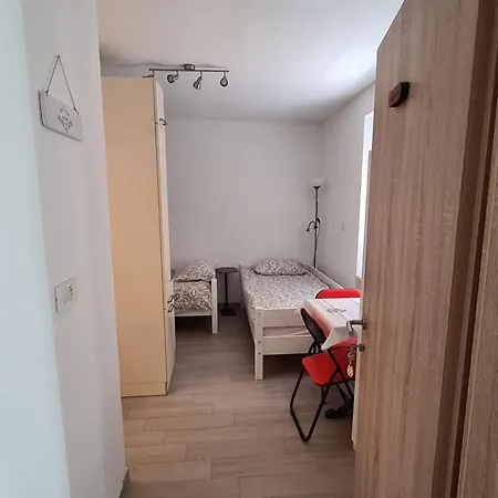Pr' Stormanu Apartamento *